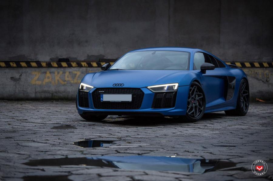  Audi R8 V10 on Vossen Wheels (CG-209T) 2018 года  (фото 32 из 33)